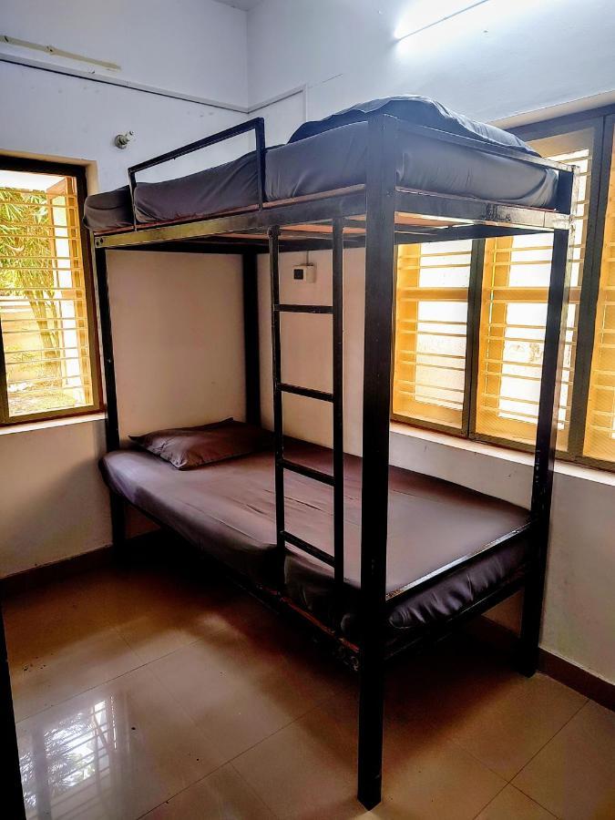 Gogonuts Hostel Варкала Екстер'єр фото